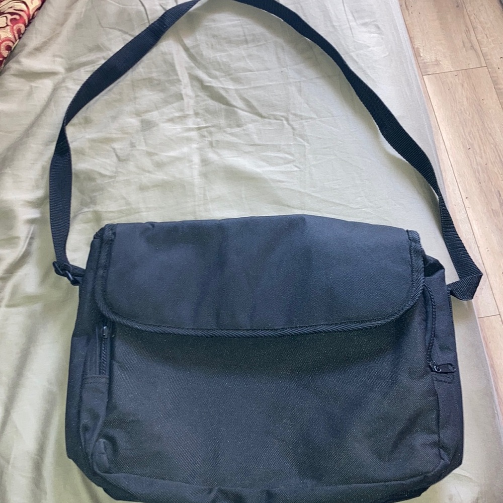 Nice black computer bag